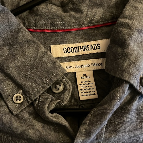 Men button-up slim shirt - Picture 4 of 5